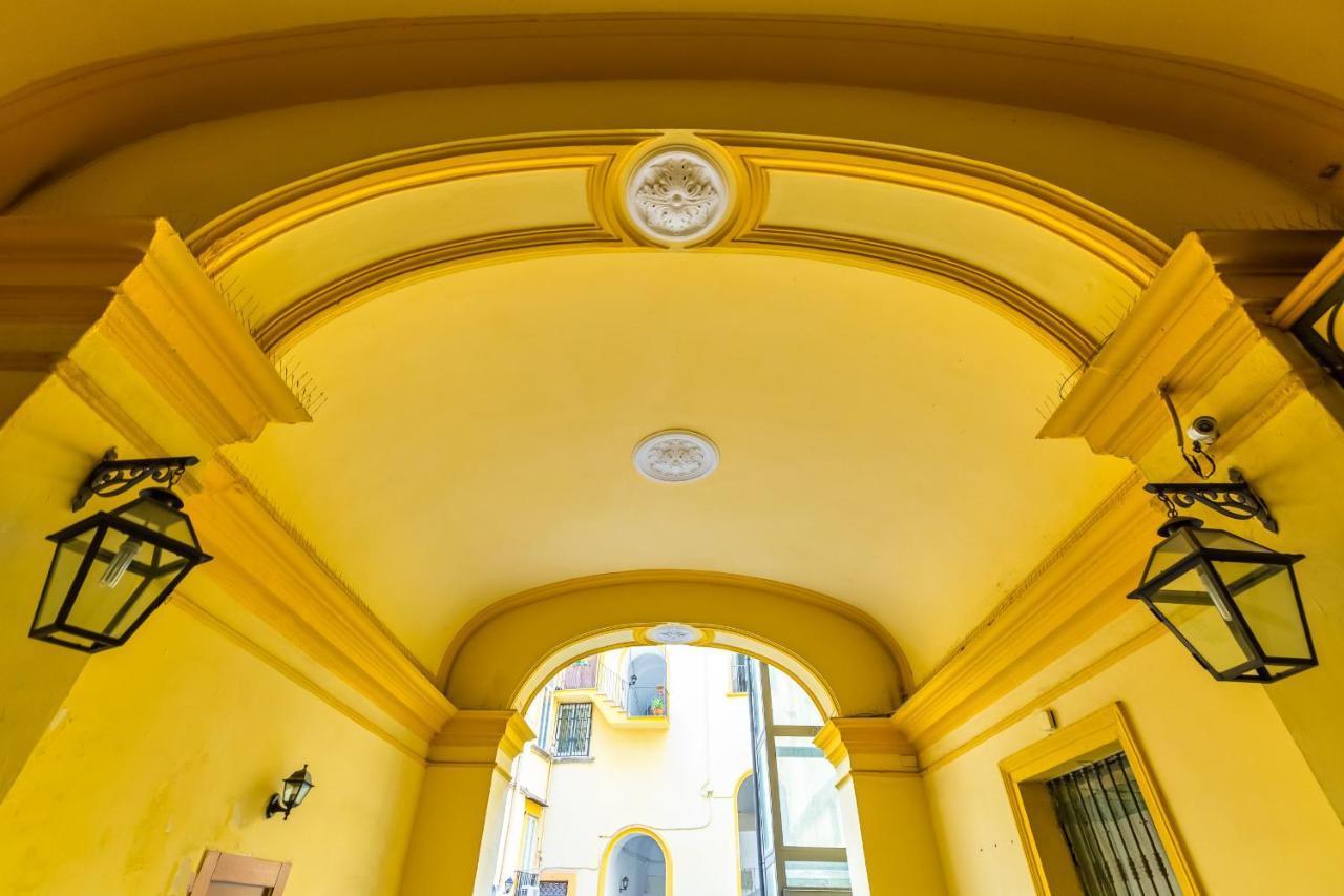 Appartamento A Santa Maria La Nova By Wonderful Italy Neapel Exteriör bild