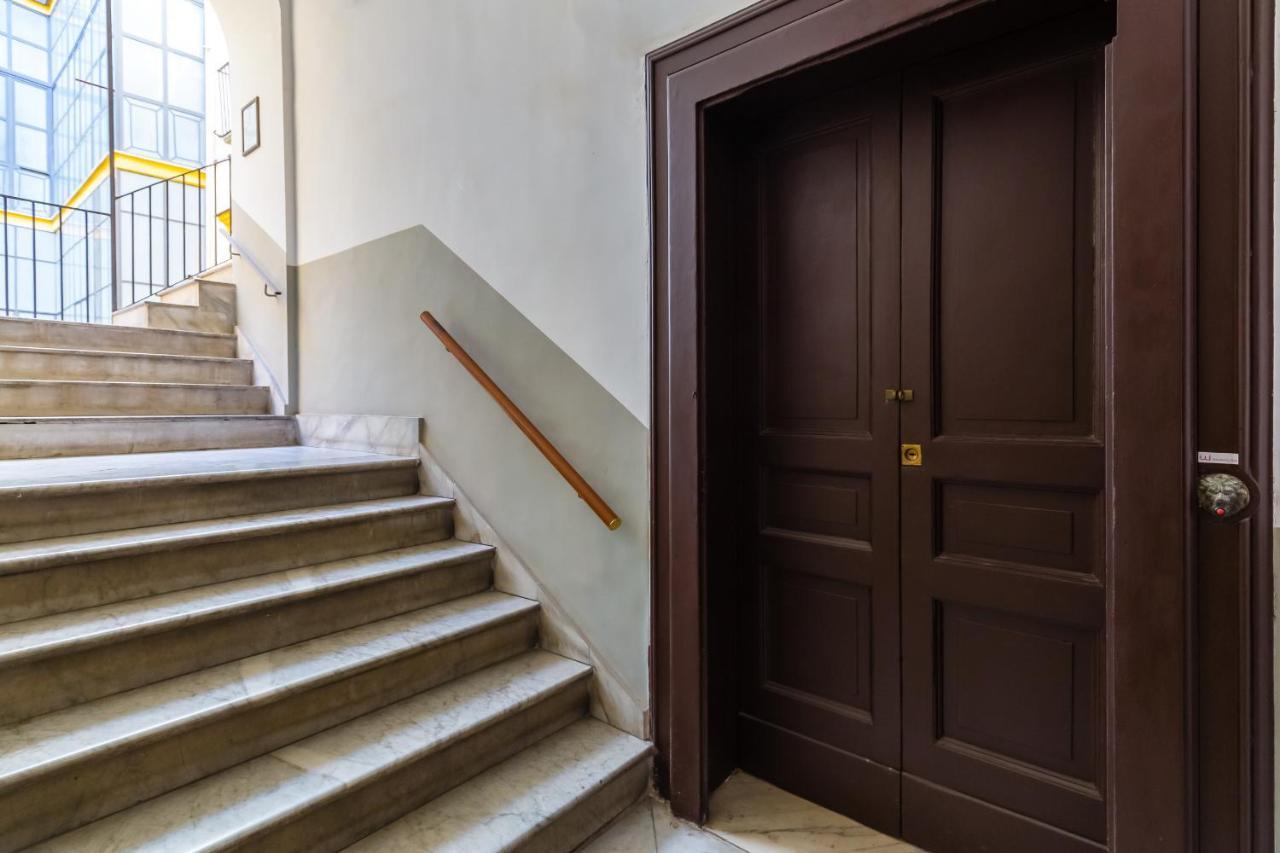 Appartamento A Santa Maria La Nova By Wonderful Italy Neapel Exteriör bild